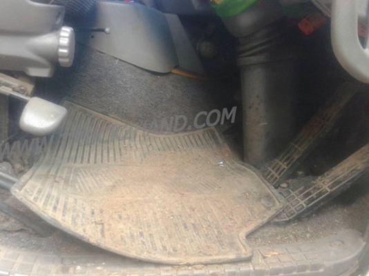 HINO พ่วง แม่+ลูก  18 ล้อ  325 แรงม้า ขับเคลื่อน 2 เพลา 6 สูบ เทอร์โบ