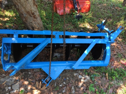 รถไถ อิเซกิ รุ่น TL3201 4WD 2เพลา 32แรงม้า อุปกรณ์มี ดันหน้า ผาน โรตารี่ แถมพัดลม 1 ตัว เปลี่ยนปั้มไฮโดรลิคใหม่ เครื่องสภาพดี ราคาคุยกันได้ครับ