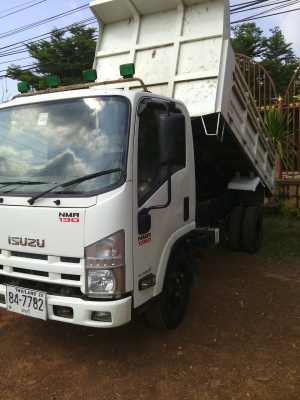 หกล้อ อีซูซุ NMR130ดั้ม รถห้างแท้ สภาพดีสวยพร้อมใช้งาน ทะเบียนพร้อมโอน