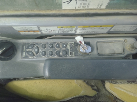 รถขุด KOBELCO SK200-3  S/N YN-23308   6923HR  2000Y รถเข้าไทยแล้วครับ