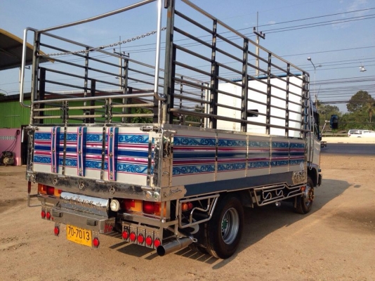 6 ล้อ HINO 175 แรง จดทะเบียน ธ.ค. ปี54 ยาว4.30 ม รถวิ่ง 30000 กว่าโล