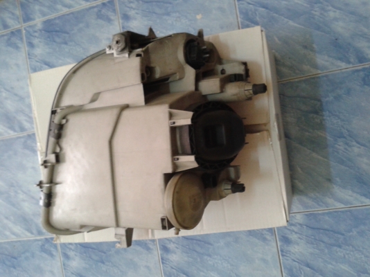 ไฟหน้าเบนช์สวยๆครับ ไฟหน้าเบนช์สวยๆครับ