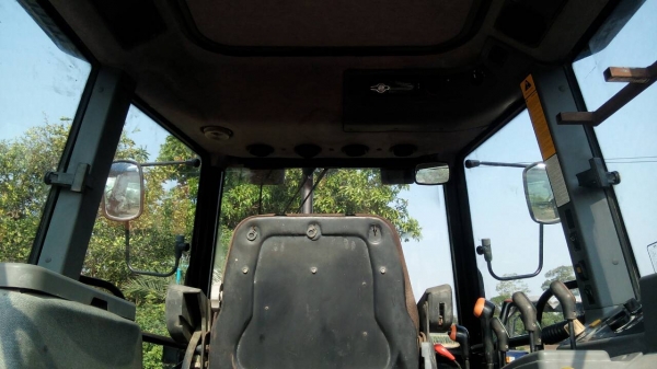 ขายFORD  NEWHOLLAND  7740  4WD