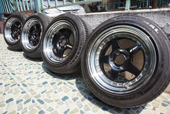 ขาย Work CR01 ขอบ15 กว้าง8 อ๊อฟ20 4/100 ยางปี13