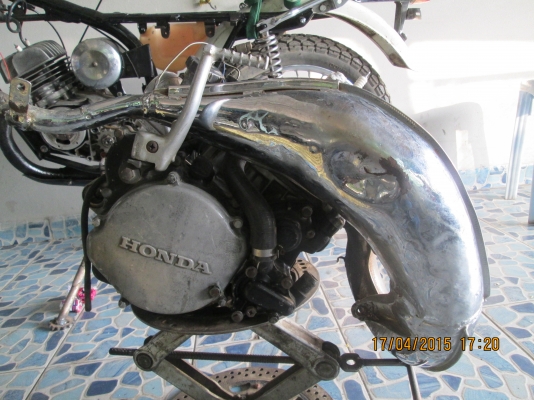 ขายเครื่อง Cr 125 ปี92 ครบๆเอาไปใส่วิ่งใด้เลยครับ ขายเครื่อง Cr 125 ปี92 ครบๆเอาไปใส่วิ่งใด้เลยครับ