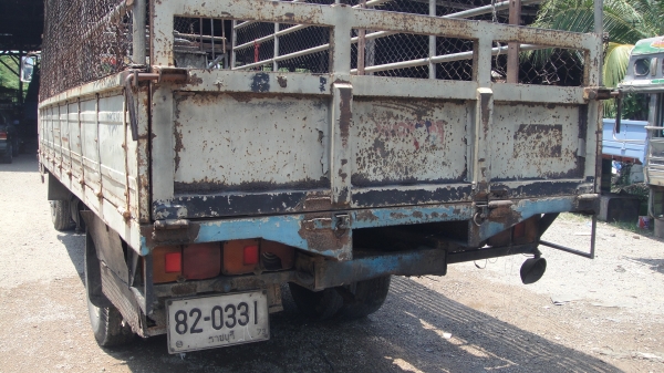 HINO KM540 ยาว5.60ม.เครื่อง110แรง เครื่องดี ยางดี คัสฃีสวย ราคาถูก HINO KM540 ยาว5.60ม.เครื่อง110แรง เครื่องดี ยางดี คัสฃีสวย ราคาถูก