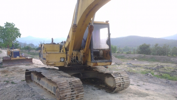 ขาย CAT 200B