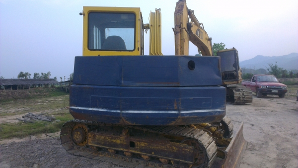 ขาย KOMATSU PC60-5 พร้อมใช้งาน ขาย KOMATSU PC60-5 พร้อมใช้งาน