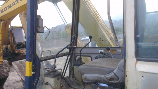 ขาย KOMATSU PC60-5 พร้อมใช้งาน ขาย KOMATSU PC60-5 พร้อมใช้งาน