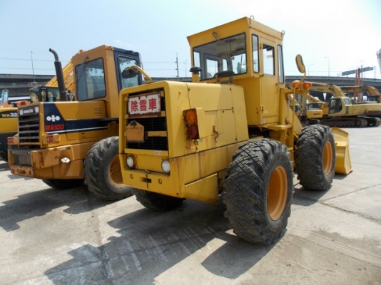 ขายด่วนรถตักนำเข้าจากญี่ปุ่น KOMATSU 510