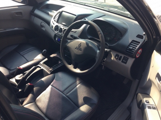 MITSUBISHI TRITON ปี 2010 CNG โรงงาน เบนซิน กระจกไฟฟ้า พวงมาลัยพาวเวอร์ เครื่องวิ่งดี ช่วงล่างแน่น แอร์เย็น รถพร้อมใช้งาน จัดไฟแนนได้ ฟรีดาวน์