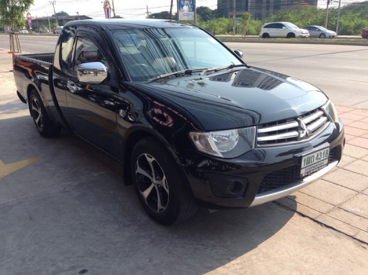 MITSUBISHI TRITON ปี 2010 CNG โรงงาน เบนซิน กระจกไฟฟ้า พวงมาลัยพาวเวอร์ เครื่องวิ่งดี ช่วงล่างแน่น แอร์เย็น รถพร้อมใช้งาน จัดไฟแนนได้ ฟรีดาวน์