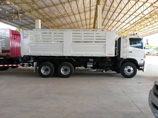 ขายรถบรรทุก 22 ล้อพ่วงแม่ลูกดัมพ์ HINO MEGA FM1A 344 แรงม้าปี 2558 ลูกพ่วงสามมิตร 3 เพลา 4 รั้ว ขายดาวน์ 628000