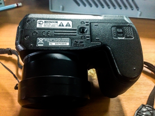 กล้อง Fuji S2000HD