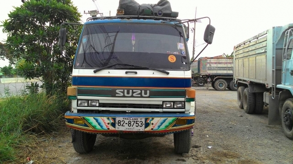 Isuzu rocky 210 สองเพลาดั๊ม รหัสแชสซี FXZ13NFY-xxxx รถพร้อมใช้ วิ่งงานอยู่ครับ ลดราคาเหลือ 800000 Isuzu rocky 210 สองเพลาดั๊ม รหัสแชสซี FXZ13NFY-xxxx รถพร้อมใช้ วิ่งงานอยู่ครับ ลดราคาเหลือ 800000