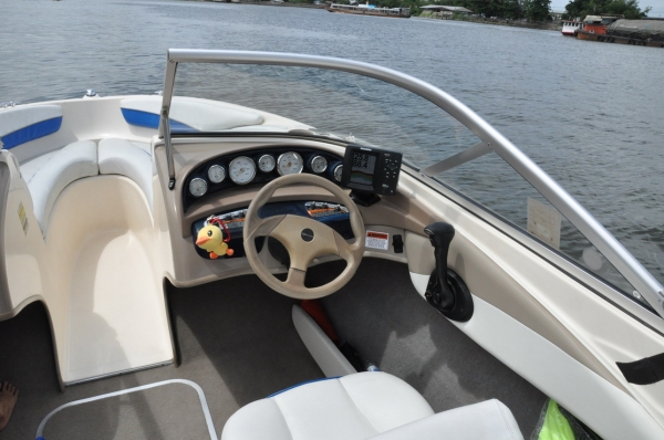 ขายเรือ Bayliner Speed Boat นำเข้าจากอเมริกา