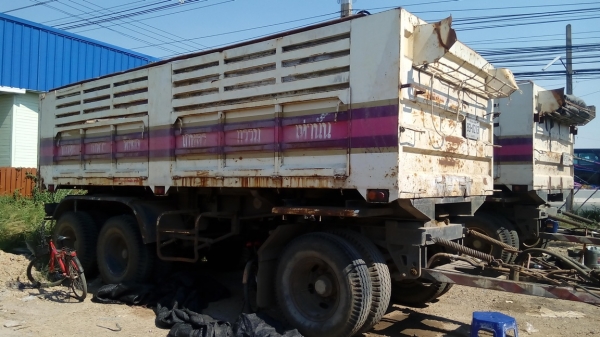 ลูกพ่วง SMT ดั้ม สามคานแท้ กระบะยาว 6.7 ม สภาพสวย ดั้ม 15 ตัน แช็งแรงทนทาน รถพร้อมใช้ ตอนนี้วิ่งงานอยู่ครับ