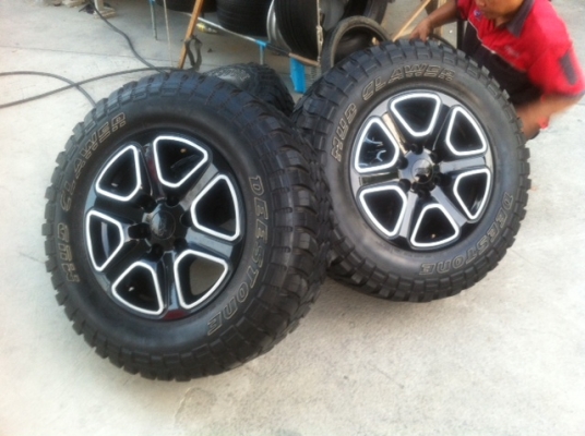 แม็ก Enkei T6 พร้อมยาง แม็ก Enkei T6 พร้อมยาง