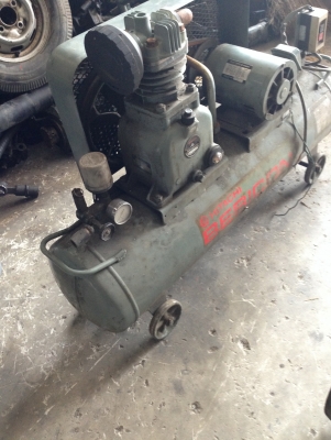 ปั้มลม HITACHI 1.5KW ปั้มลม HITACHI 1.5KW