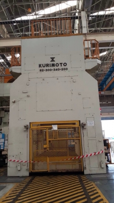 เครื่องปั้ม ขนาด300ตัน KURIMOTO เครื่องปั้ม ขนาด300ตัน KURIMOTO
