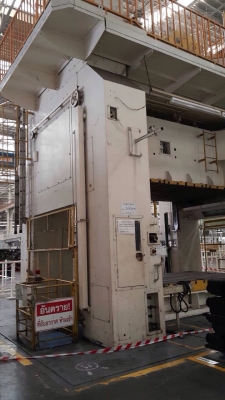 เครื่องปั้ม ขนาด300ตัน KURIMOTO เครื่องปั้ม ขนาด300ตัน KURIMOTO