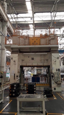 เครื่องปั้ม ขนาด300ตัน KURIMOTO เครื่องปั้ม ขนาด300ตัน KURIMOTO