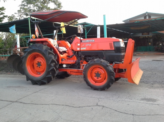 มาใหม่อีกคันครับนางฟ้าจัดดันหน้าพร้อมผานบุก3ใบใหม่ราคาเบาๆ245000ครับราคานี้งดต่อรองครับเพราะระยะทางไม่เกิน300กม.ฟรีขนส่ง