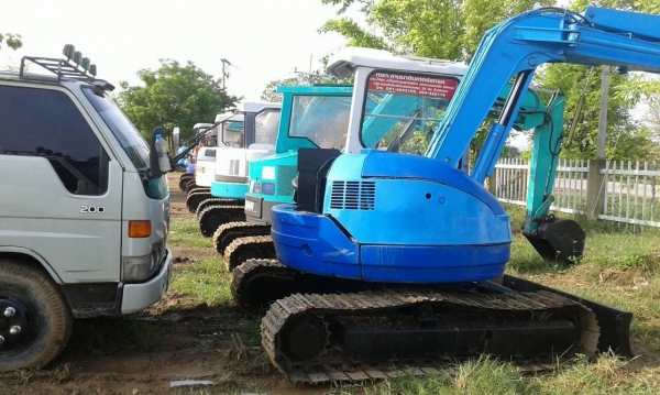 FROM JAPAN ขายถูกด่วนๆรถขุด KUBOTA RX-502 คอนโทนน้ำมัน/ปั๊มนิ้ว/แทรคเหล็ก ราคา 420,000 บาท สนใจติดต่อ 0819337688 FROM JAPAN ขายถูกด่วนๆรถขุด KUBOTA RX-502 คอนโทนน้ำมัน/ปั๊มนิ้ว/แทรคเหล็ก ราคา 420,000 บาท สนใจติดต่อ 0819337688