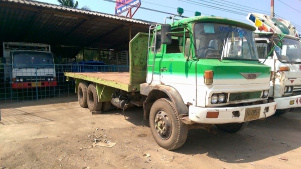 10 ล้อพื้นเรียบเพลาเดียว ขายคับ 3 คัน 1 ล้าน