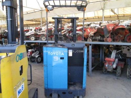 รถยกไฟฟ้ายืนขับ TOYOTA 6FBRJ9 รหัสสินค้า : 80802535 หรือเพิ่มเติมไดที่ www.nihonmono.com รถยกไฟฟ้ายืนขับ TOYOTA 6FBRJ9 รหัสสินค้า : 80802535 หรือเพิ่มเติมไดที่ www.nihonmono.com