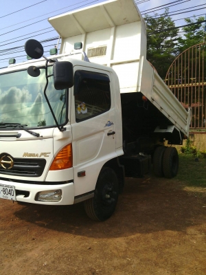หกล้อ HINO FC4J ERA-165แรง ดั้ม5คิวสามมิตรแท้ ปี50 สภาพดสวยจัดสีเดิมทั้งคันพร้อมใช้งาน ทะเบียน เอกสารพร้อมโอน ราคา935,000บ ต่อรองได้ ครับ