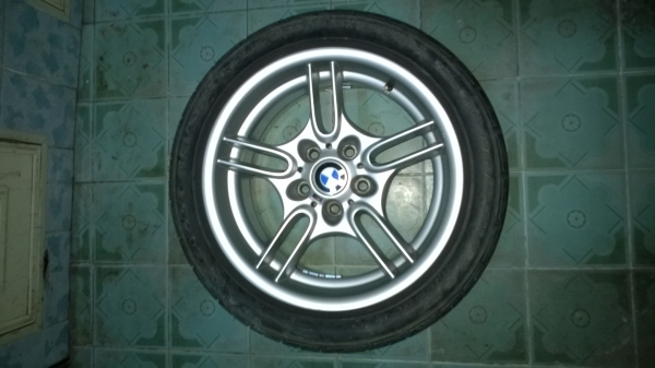 ขายล้อ e39 4 ล้อใส่ e34 ได้ 10000 บาท