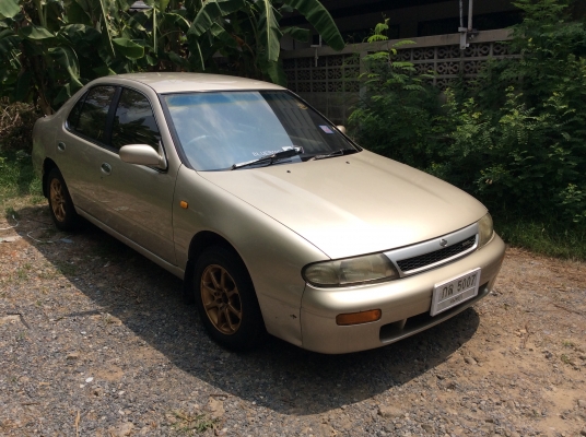 บลูเบริด u13 เครื่องsr20 ออโต้ แอร์เย็นหนาว ปรับราคาเหลือ 44000