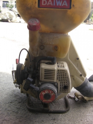 เครื่อง พ่นยา ยี่ห้อ ไดรว้า ตามสภาพเก่า ญี่ปุ่น ราคา 4,500บาท