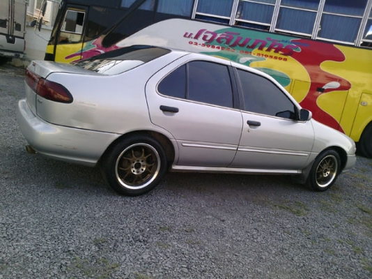 ซันนี่EX 1.6 ปี97 เกียร์AUTOไม่เคยแก๊ส สีดีเครื่องได้ภายในสวยภาษี58