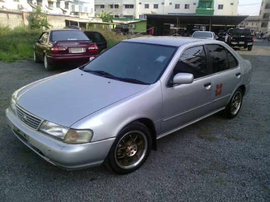 ซันนี่EX 1.6 ปี97 เกียร์AUTOไม่เคยแก๊ส สีดีเครื่องได้ภายในสวยภาษี58