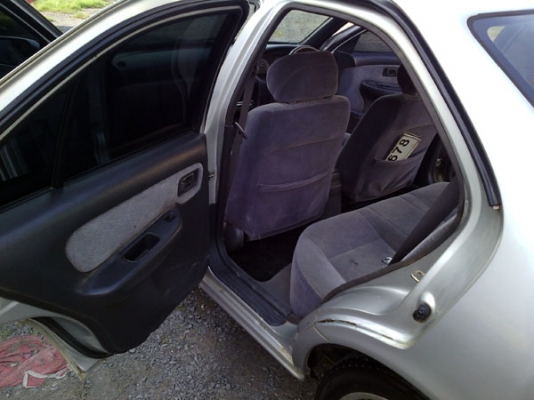 ซันนี่EX 1.6 ปี97 เกียร์AUTOไม่เคยแก๊ส สีดีเครื่องได้ภายในสวยภาษี58