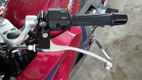 มือครัชแท้ใหม่สวยๆของ MSX 125