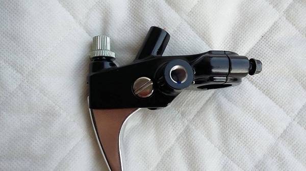 มือครัชแท้ใหม่สวยๆของ MSX 125