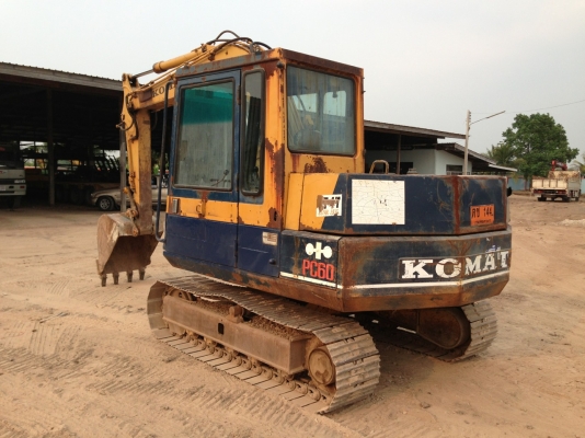 แม็คโครมือสอง,Komatsu PC60-5 เดิมๆ ตามรุ่น ช่วงล่างเต็ม สวยพร้อม แม็คโครมือสอง,Komatsu PC60-5 เดิมๆ ตามรุ่น ช่วงล่างเต็ม สวยพร้อม