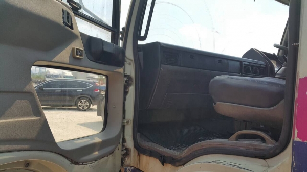 ขายหัวลาก240แรงรถห้างแท้ๆ2เพลา