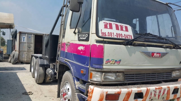 ขายหัวลาก240แรงรถห้างแท้ๆ2เพลา