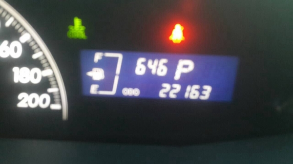 ขายรถ yaris 1.5 E สภาพสวยมาก ๆ