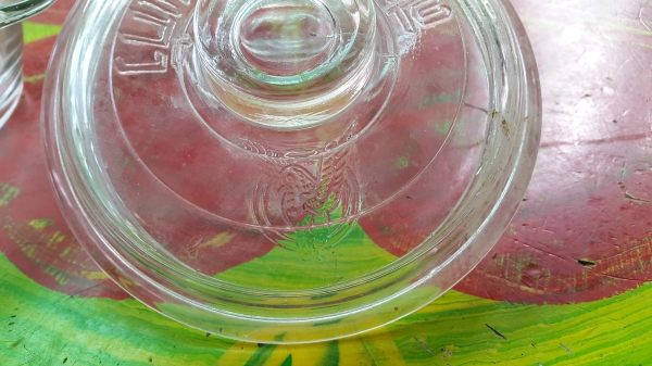 ถ้วยขนมสบู่หอมนกแก้ว มีฝาปิด งานเก่ามาก ใบละ 150