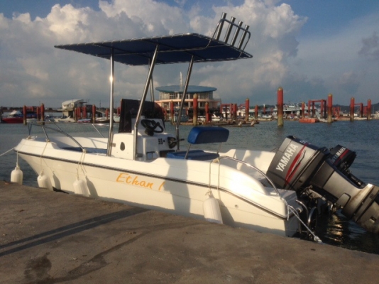 ขายเรือไฟเบอร์กลาสSR-18 หล่อใหม่