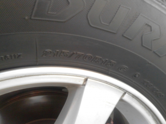 215/70R15 BRIDGESTONE DURAVIS R611 ชุด 4 เส้น โทร.081-427-3941