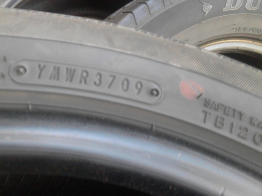 185/60R15 Dunlop spsport2030  ชุด  4 เส้น  tel.081-427-3941