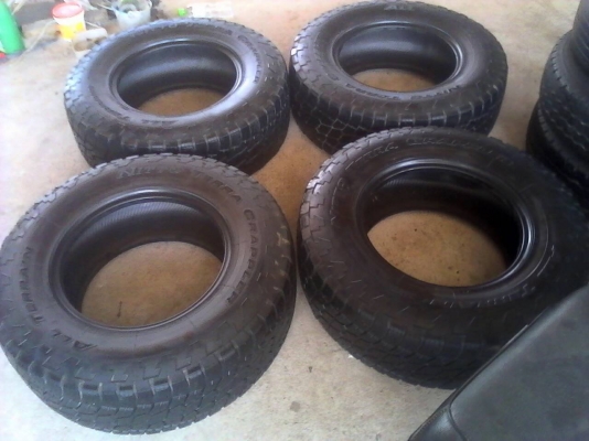 ยาง 265-70R16 Nitto