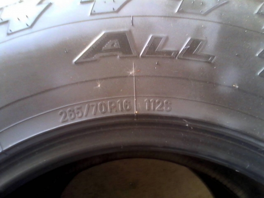 ยาง 265-70R16 Nitto