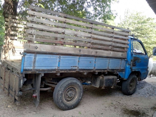 สีล้อ ISUZU TL85 สภาพใช้งานได้ปกติเครื่องดีวิ่งทางไกลสะบาย ทะเบียนขาด3ปี เอกสารชุดโอนพร้อม